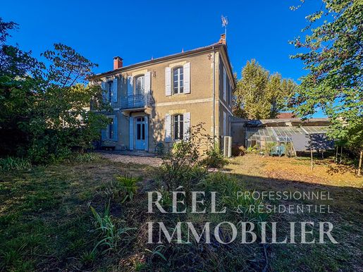 Maison 5 pièces 180 m² · à Auch · 180 m² · 307 000 €