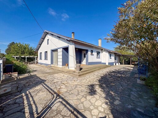 Maison 7 pièces 133 m² · à Fleurance · 133 m² · 239 000 €
