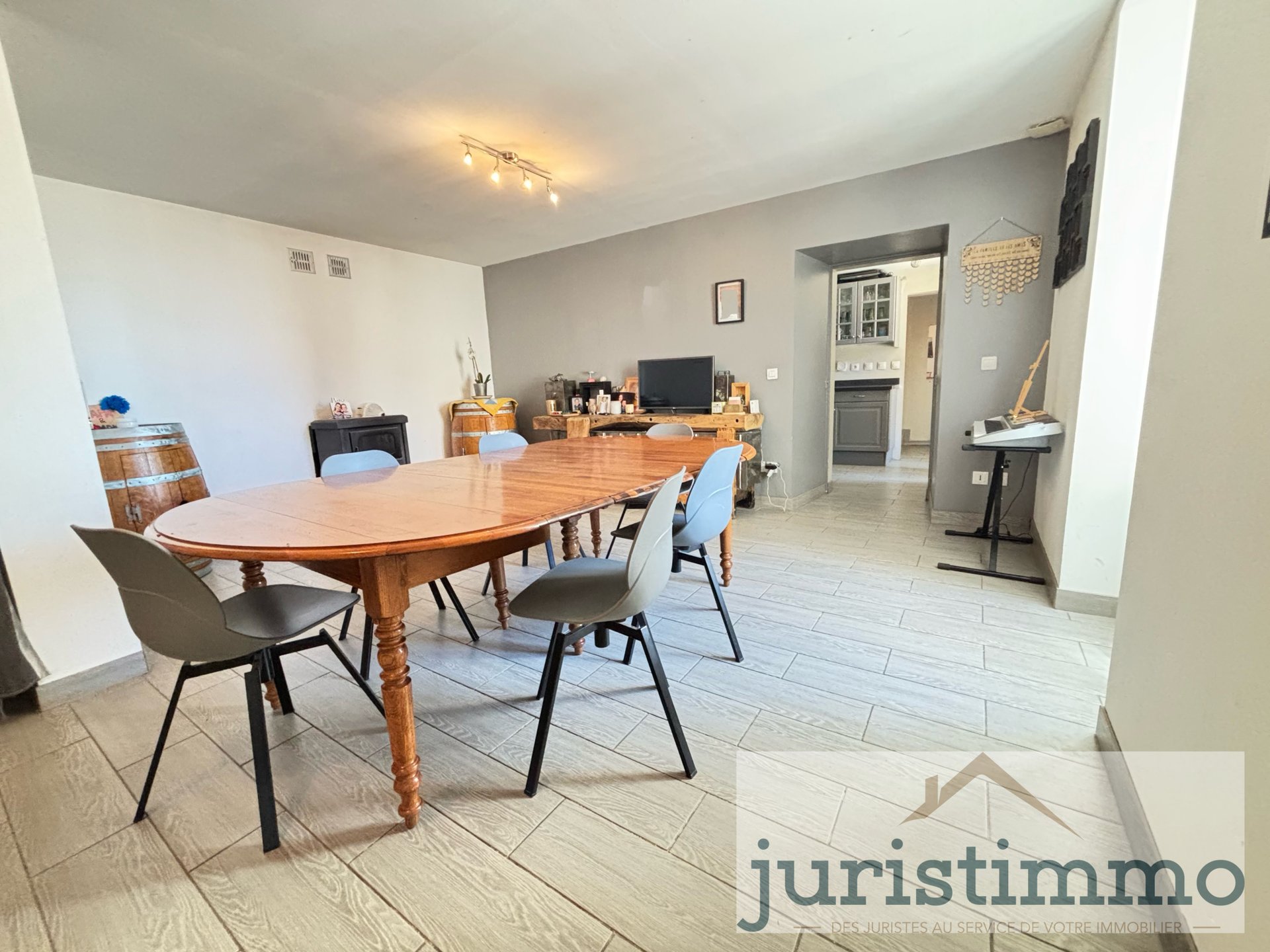 Maison à vendre, 135m², Camaret-sur-Aigues