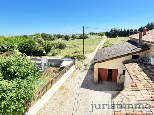 Maison 6 pièces 135 m² · à Camaret-sur-Aigues · 135 m² · 265 000 €
