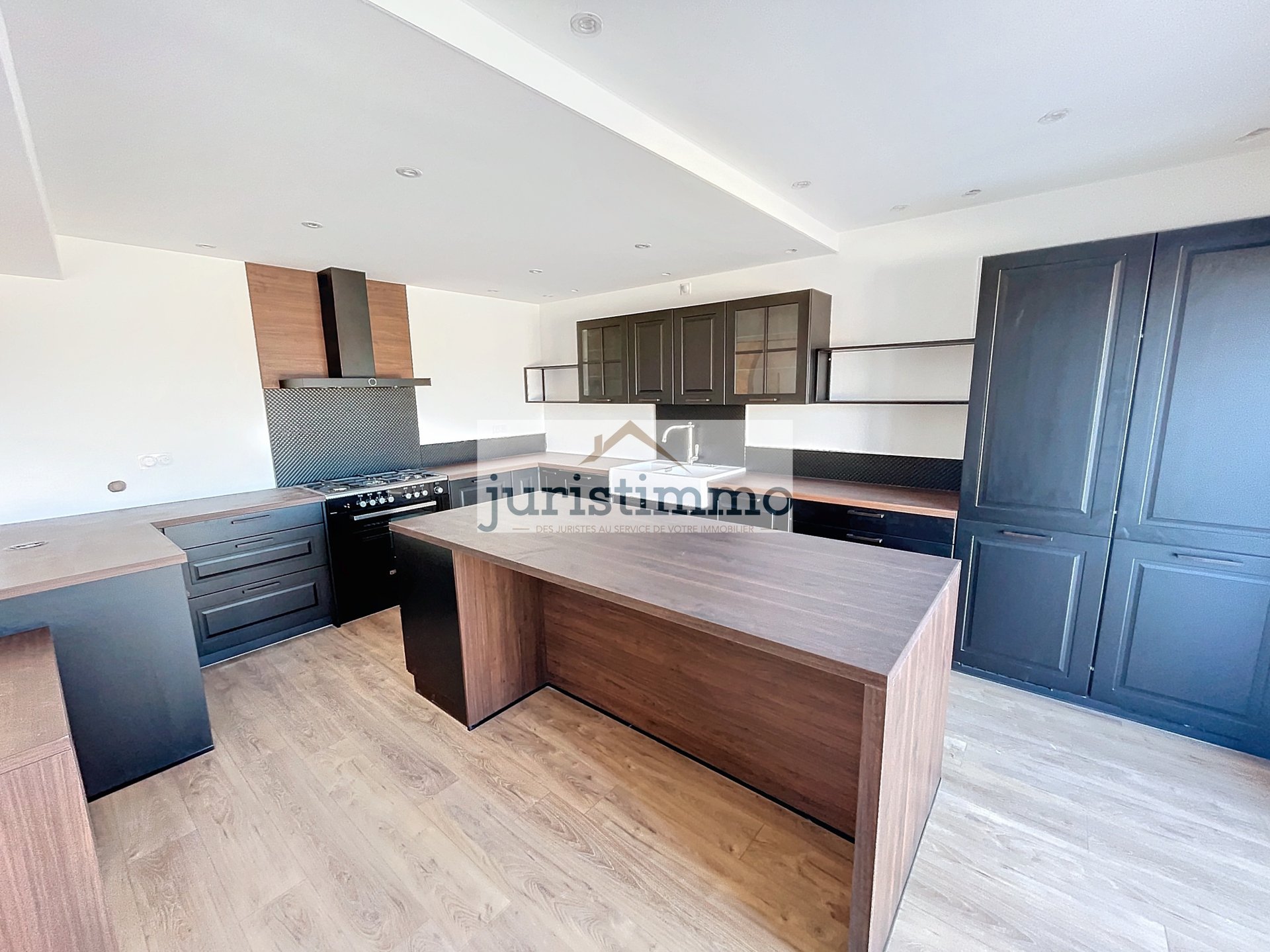 Appartement à vendre, 268m², Orange