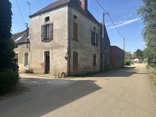 Maison 3 pièces 50 m² · à Guillon-Terre-Plaine · 50 m² · 30 000 €