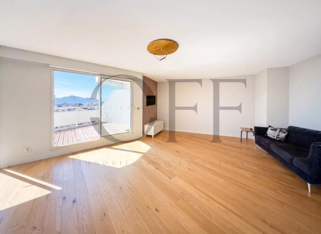 Appartement – Marseille, Bonneveine, 8e Arrondissement - Plus