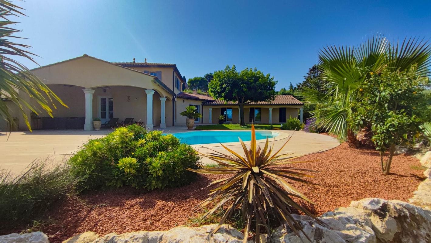 Maison à vendre, 203m², Uzès