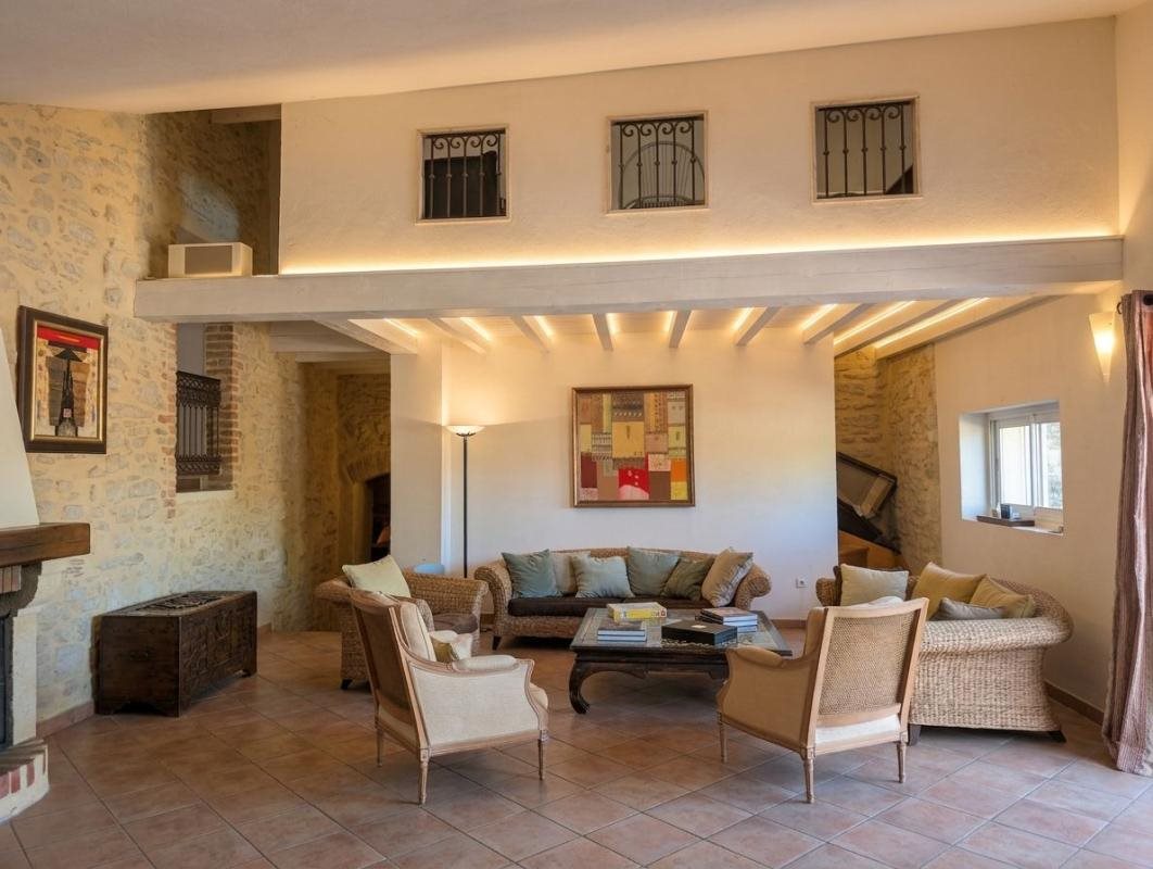 Maison à vendre, 270m², Brouzet-lès-Alès