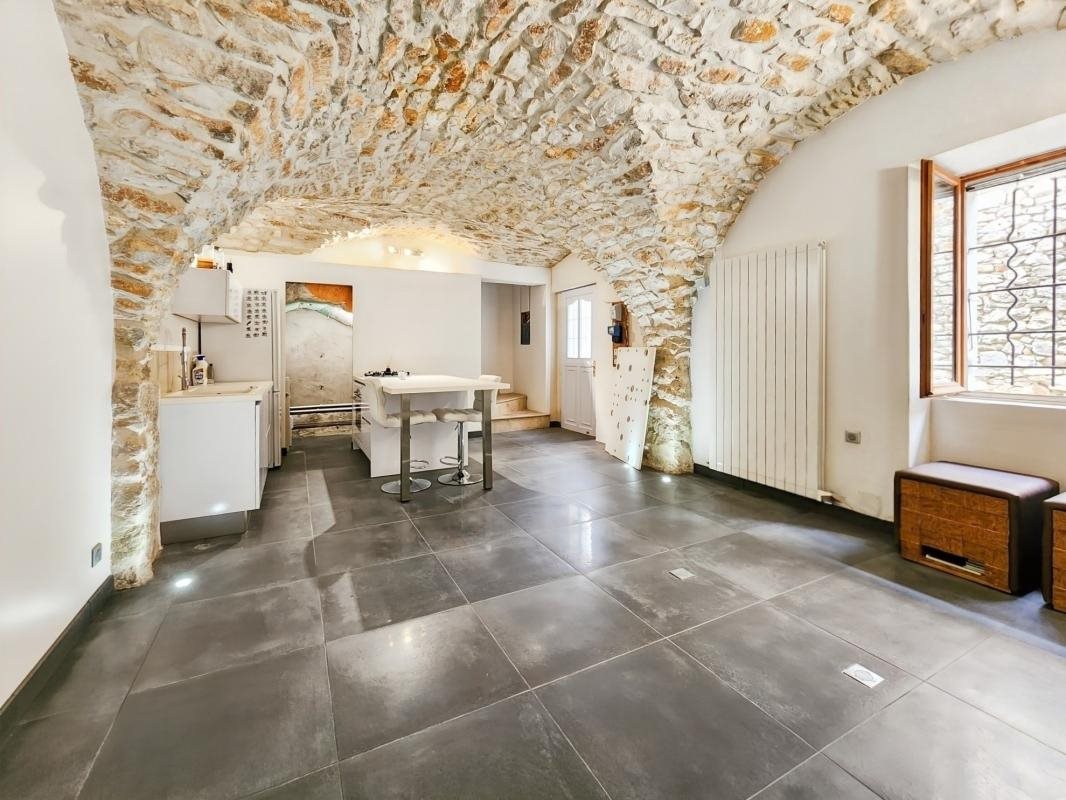 Maison à vendre, 80m², Saint-Geniès-de-Malgoirès
