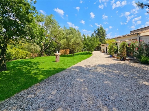 Maison 4 pièces 126 m² · à Uzès · 126 m² · 399 000 €