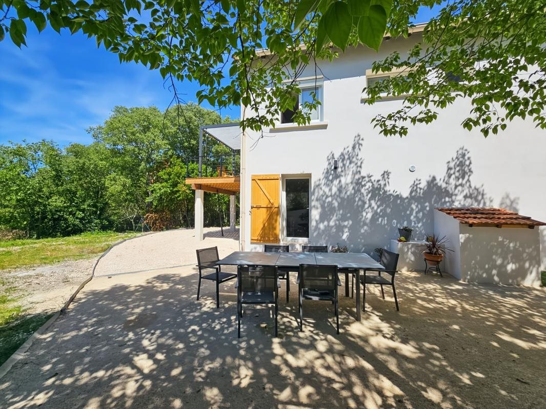 Maison à vendre, 106m², Sauve