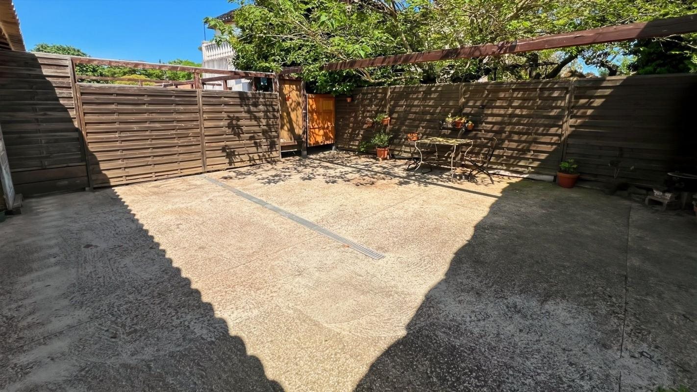 Maison à vendre, 131m², Sanilhac-Sagriès