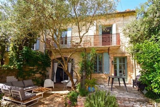 Maison 4 pièces 180 m² · à Uzès · 180 m² · 449 000 €