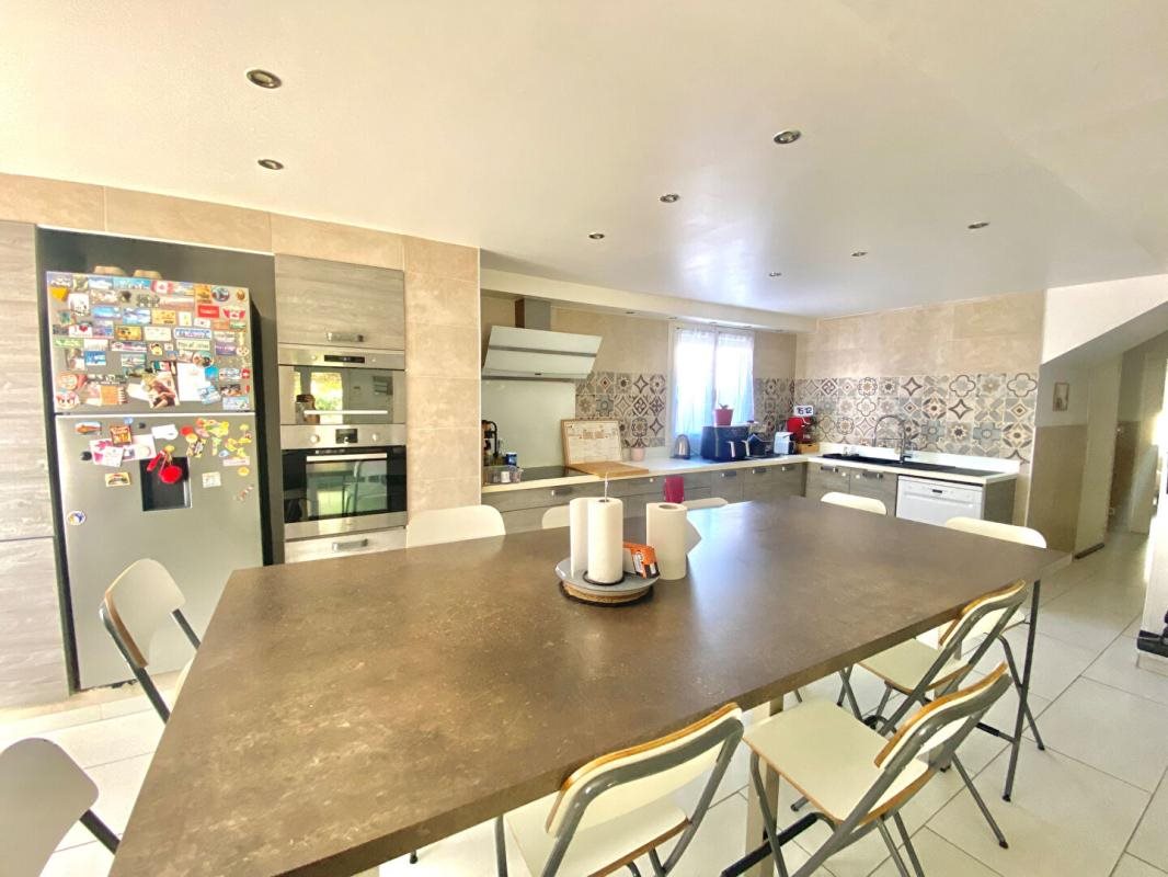 Maison à vendre, 180m², Le Pontet