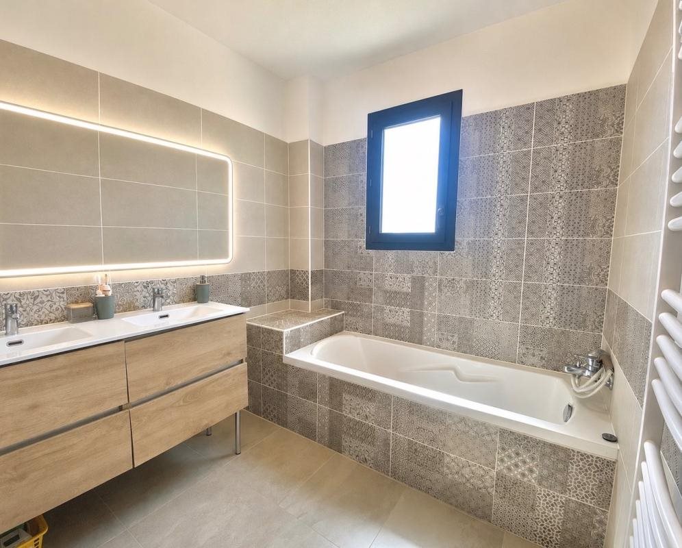 Maison à vendre, 100m², Jonquières-Saint-Vincent