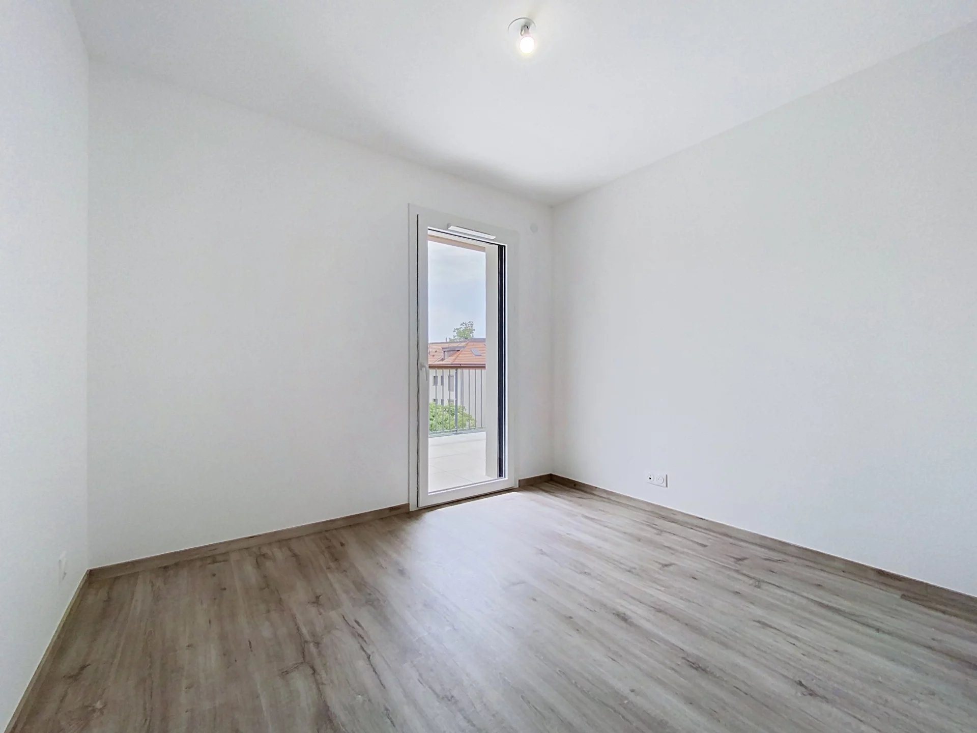 Appartement à louer, 85m², Evian-les-Bains