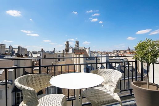 Appartement 2 pièces 45 m² · à Paris 6ème · 45 m² · 1 590 000 €