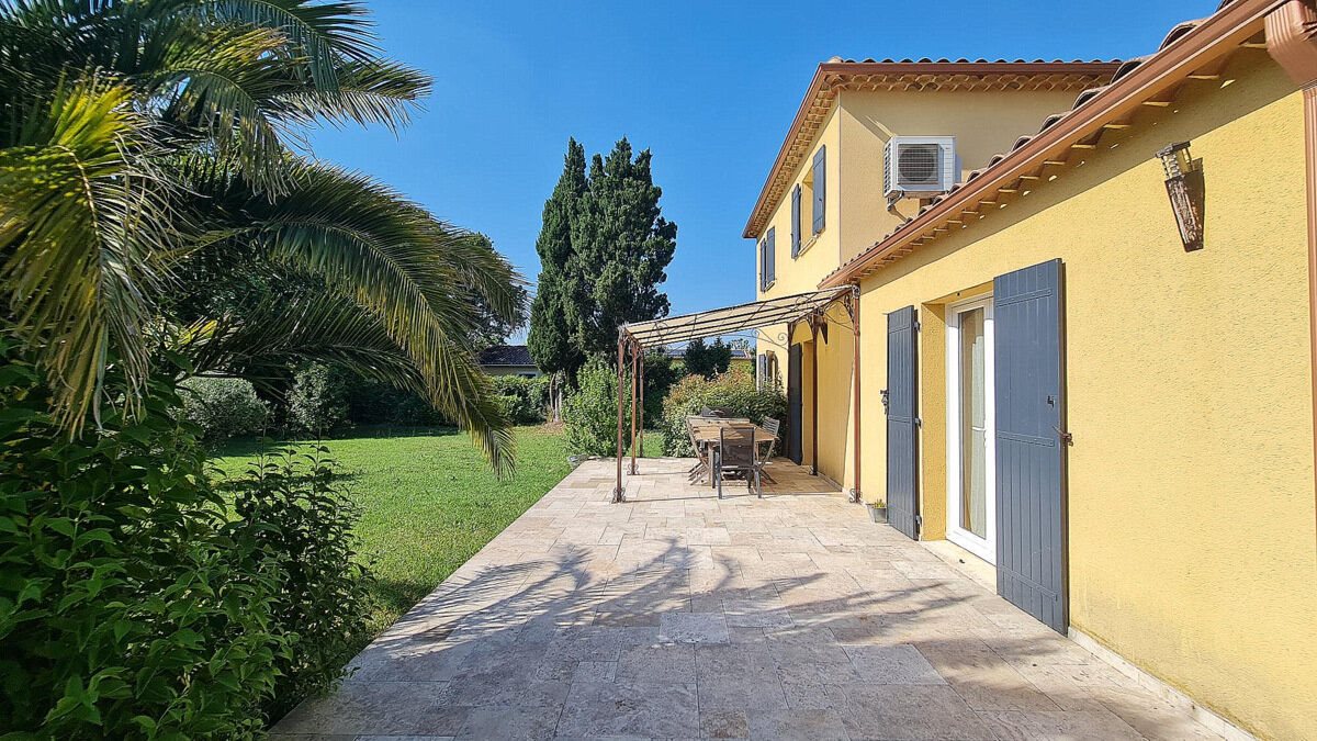 Maison à vendre, 145m², Camaret-sur-Aigues