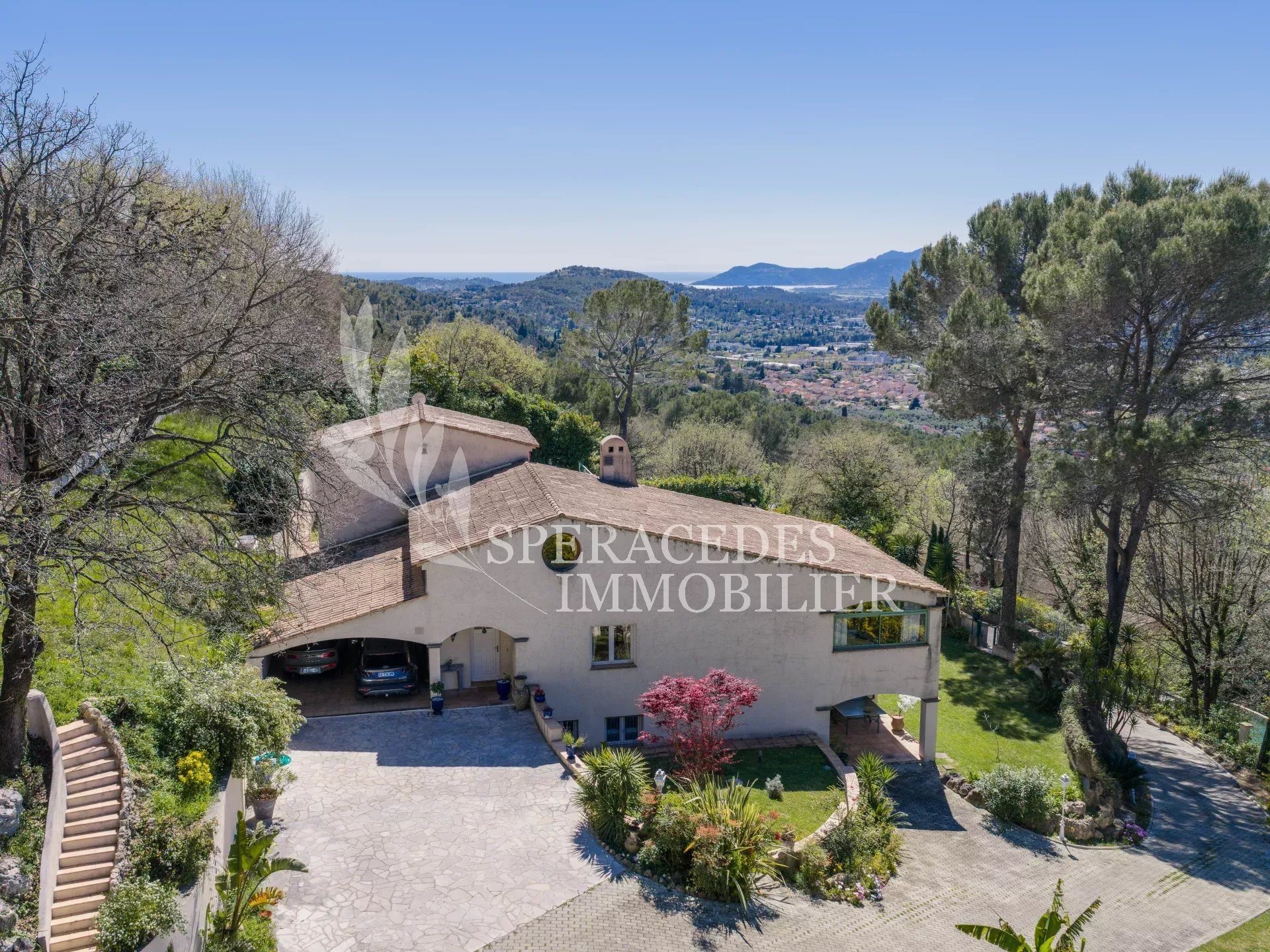 Maison à vendre, 370m², Mouans-Sartoux