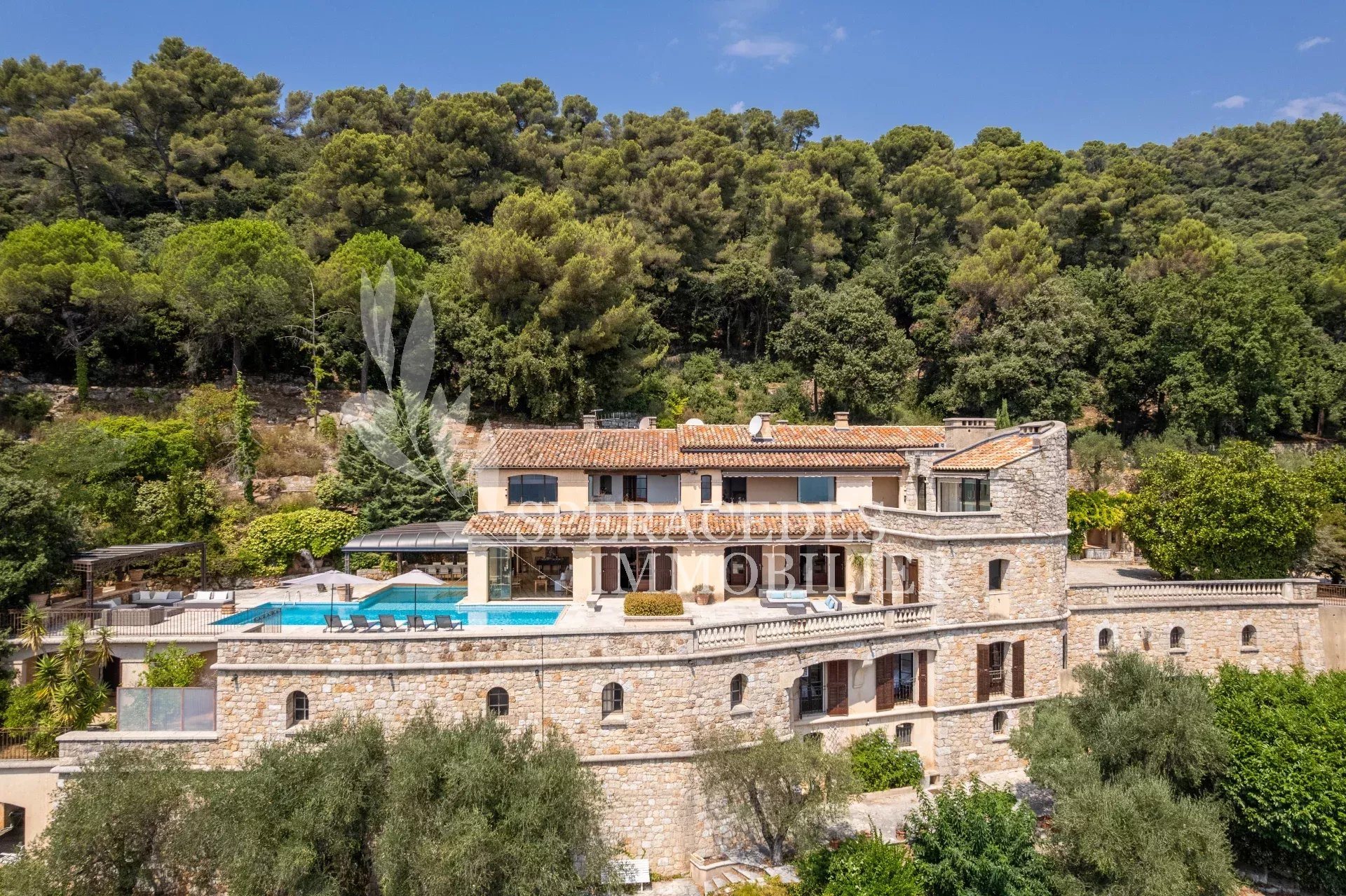 Maison à vendre, 907m², Grasse