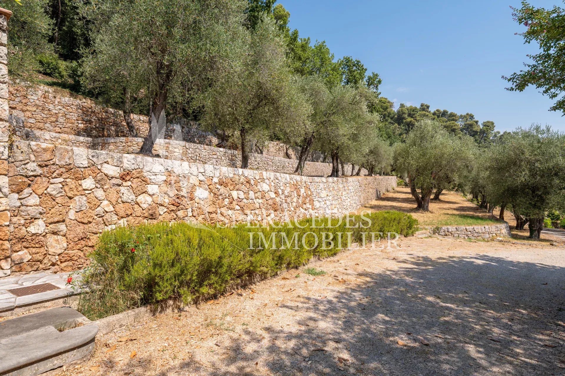 Maison à vendre, 907m², Grasse