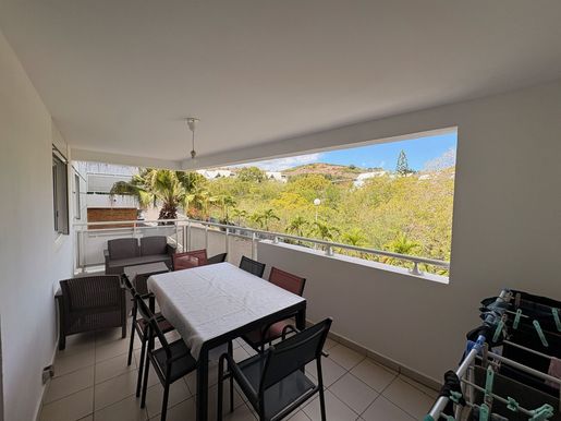 Appartement 6 pièces 61 m² · à Saint-Paul · 61 m² · 365 000 €