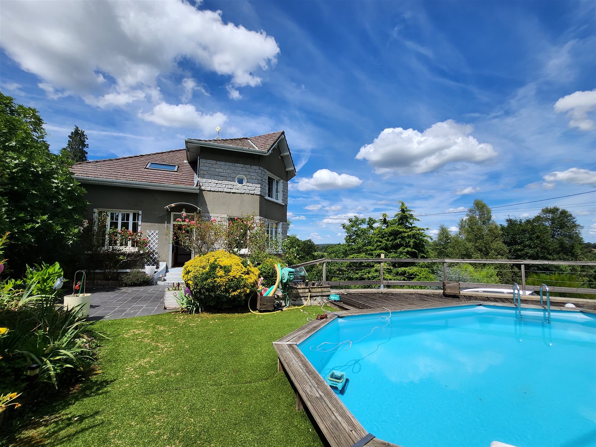 Maison à vendre, 150m², Saint-Léonard-de-Noblat