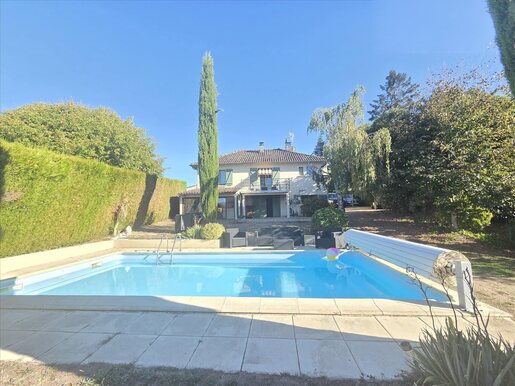 Maison 6 pièces 85 m² · à Royères · 85 m² · 195 000 €