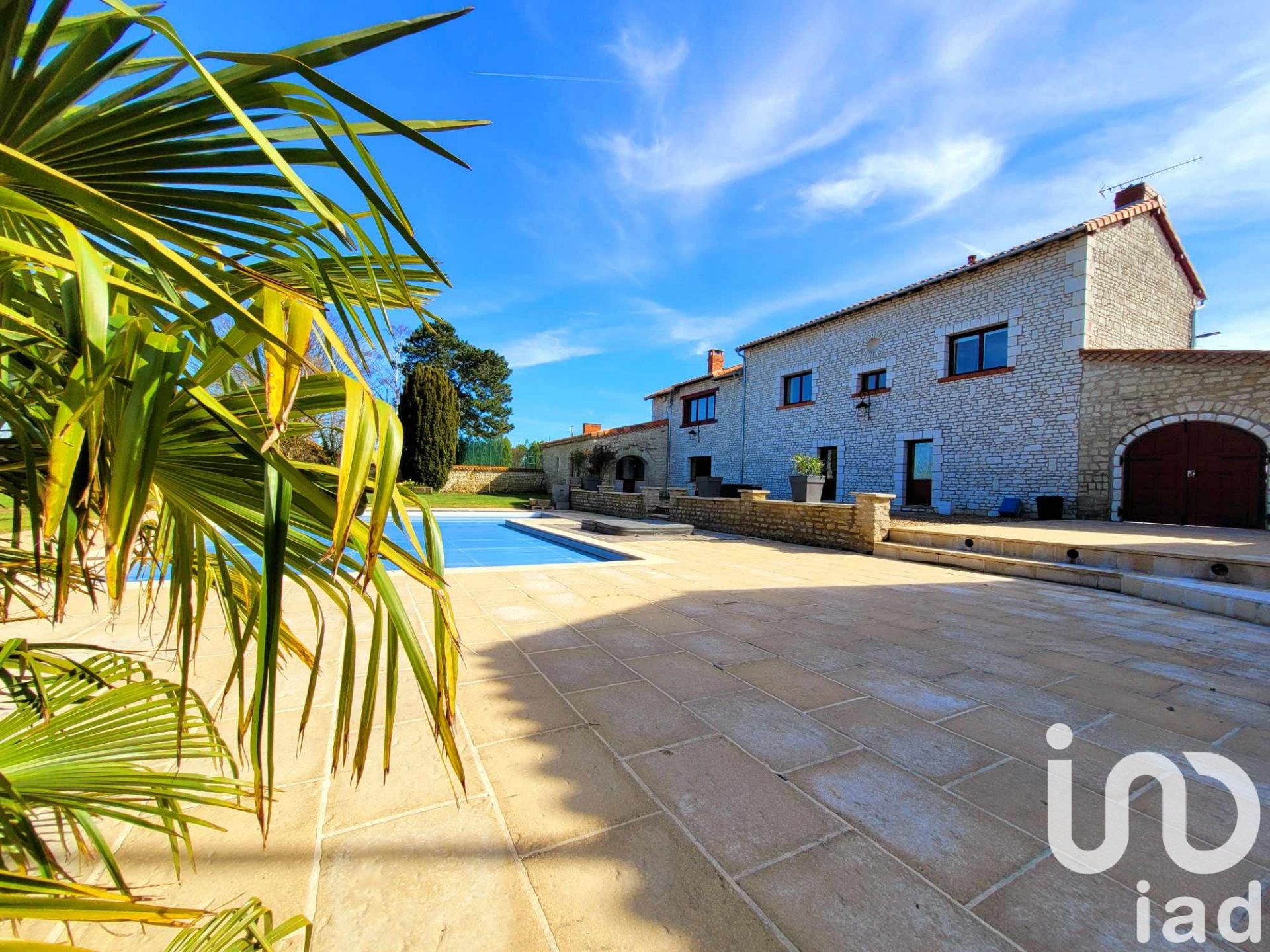Maison à vendre, 400m², Sérigny