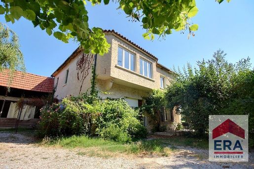 Maison 4 pièces 177 m² · à Pernes-les-Fontaines · 177 m² · 577 500 €