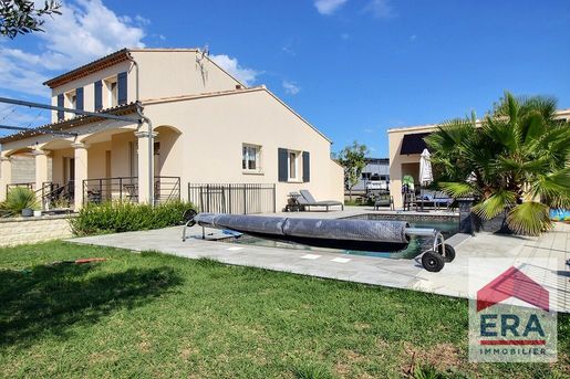 Maison 4 pièces 101 m² · à Tulette · 101 m² · 342 750 €