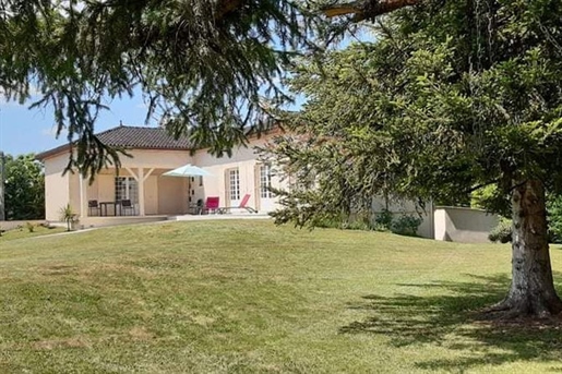 4 pièces 125 m² · à Montayral · 125 m² · 195 000 €