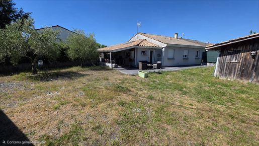 Maison 4 pièces 100 m² · à Léognan · 100 m² · 357 500 €