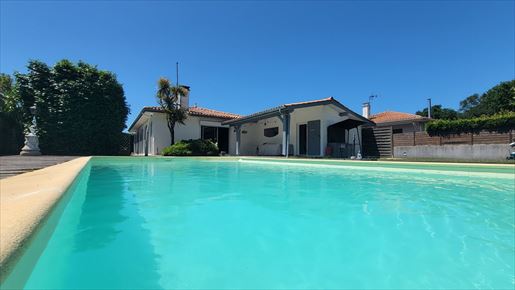 Maison 6 pièces 157 m² · à La Teste-de-Buch · 157 m² · 699 500 €
