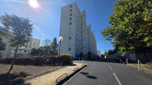 Appartement 3 pièces 61 m² · à Bordeaux · 61 m² · 210 396 €