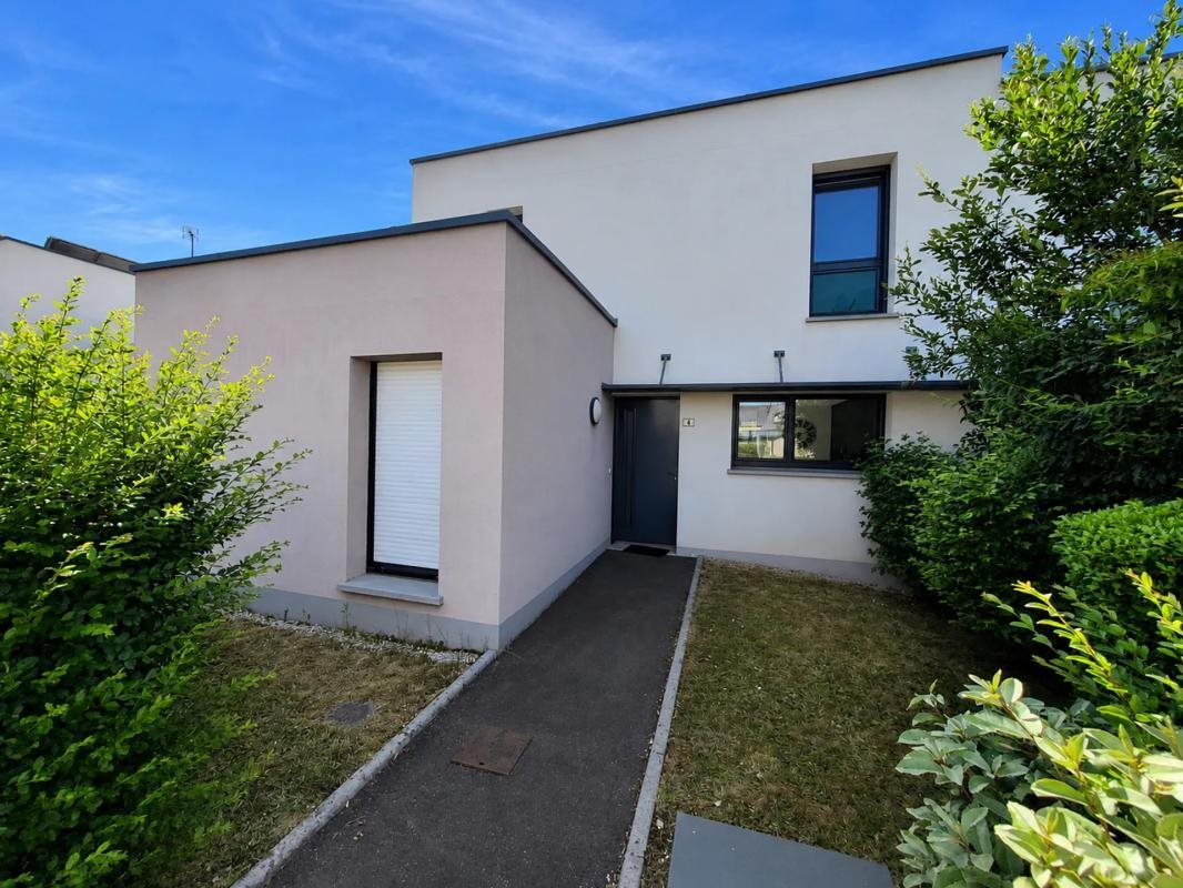 Maison à vendre, 105m², Saint-Berthevin