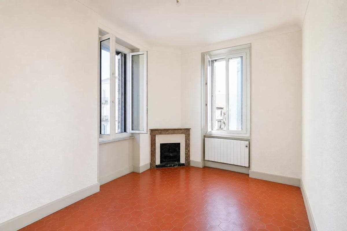 Appartement à vendre, 301m², Alès