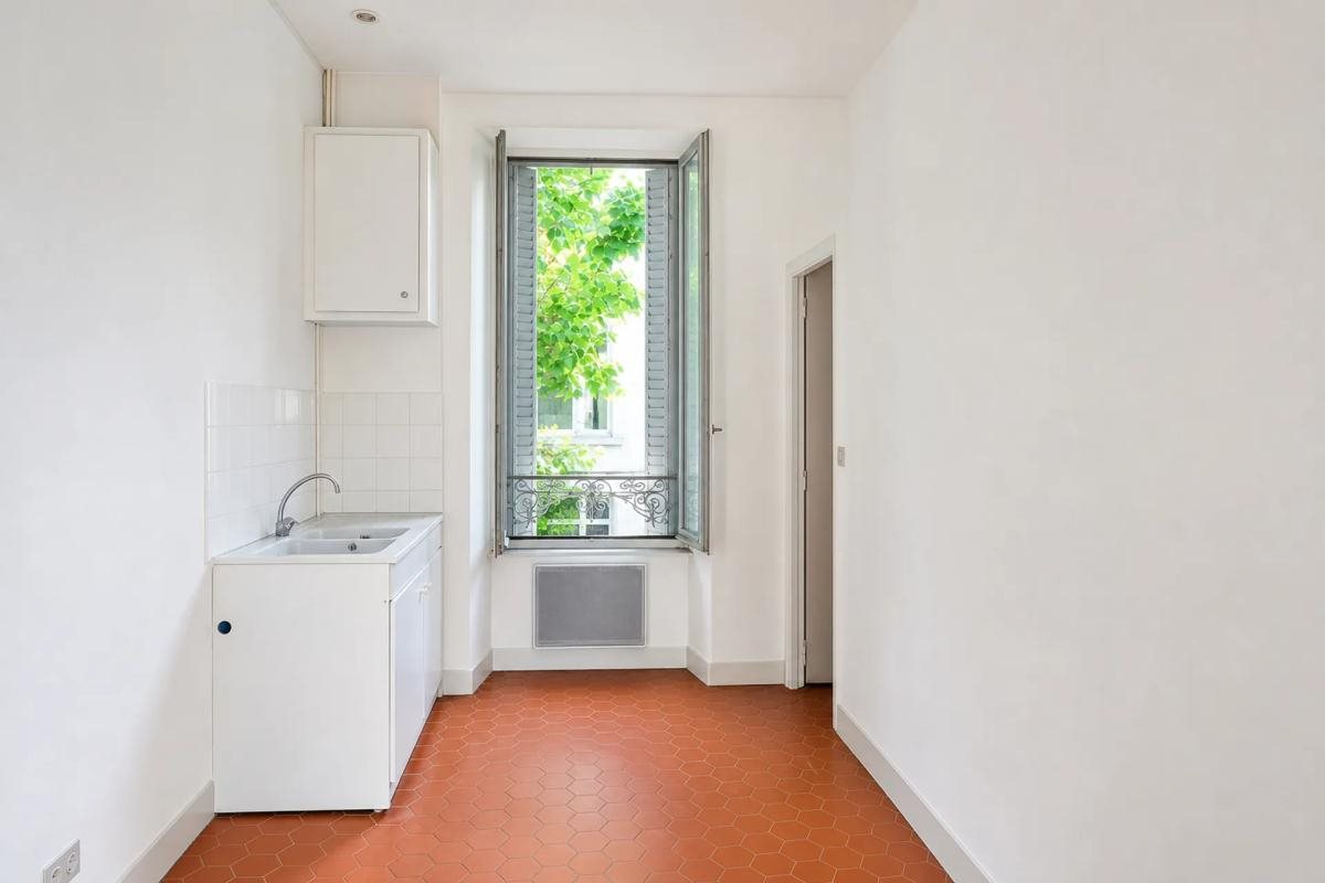 Appartement à vendre, 301m², Alès
