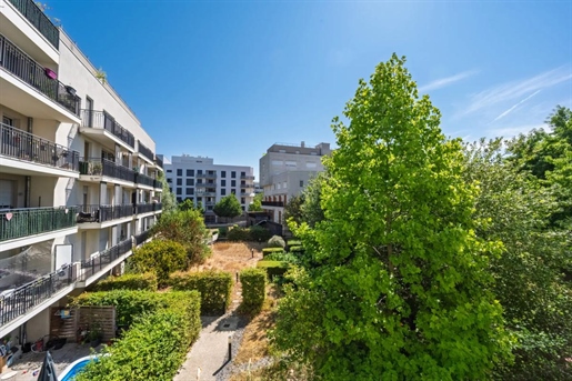 Appartement 3 pièces 67 m² · à Antony · 67 m² · 305 000 €