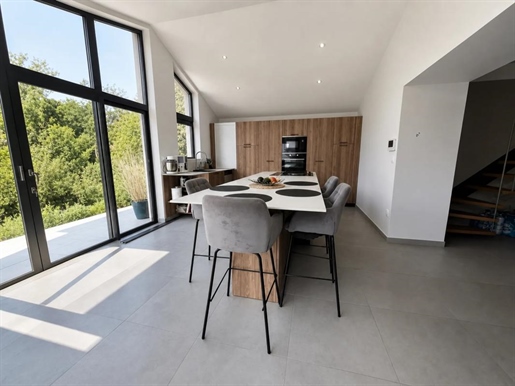 Maison 6 pièces 200 m² · à Verneuil-en-Halatte · 200 m² · 530 000 €
