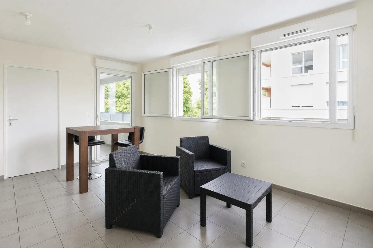 Appartement à vendre, 38m², Vénissieux