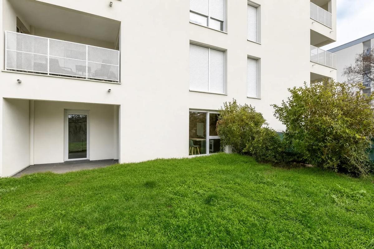 Appartement à vendre, 40m², Vénissieux