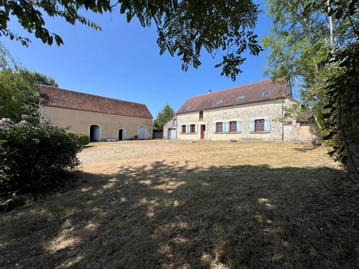 Maison 6 pièces 131 m² · à Perche en Nocé · 131 m² · 300 000 €