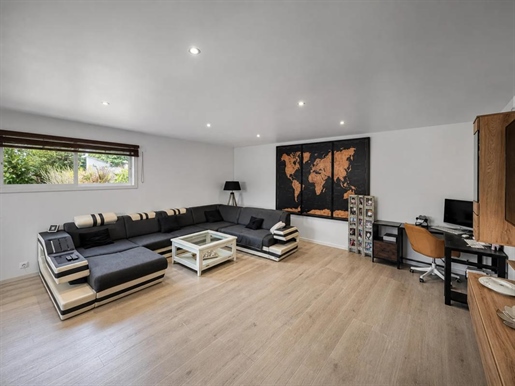 Maison 5 pièces 141 m² · à Vitrolles · 141 m² · 431 600 €