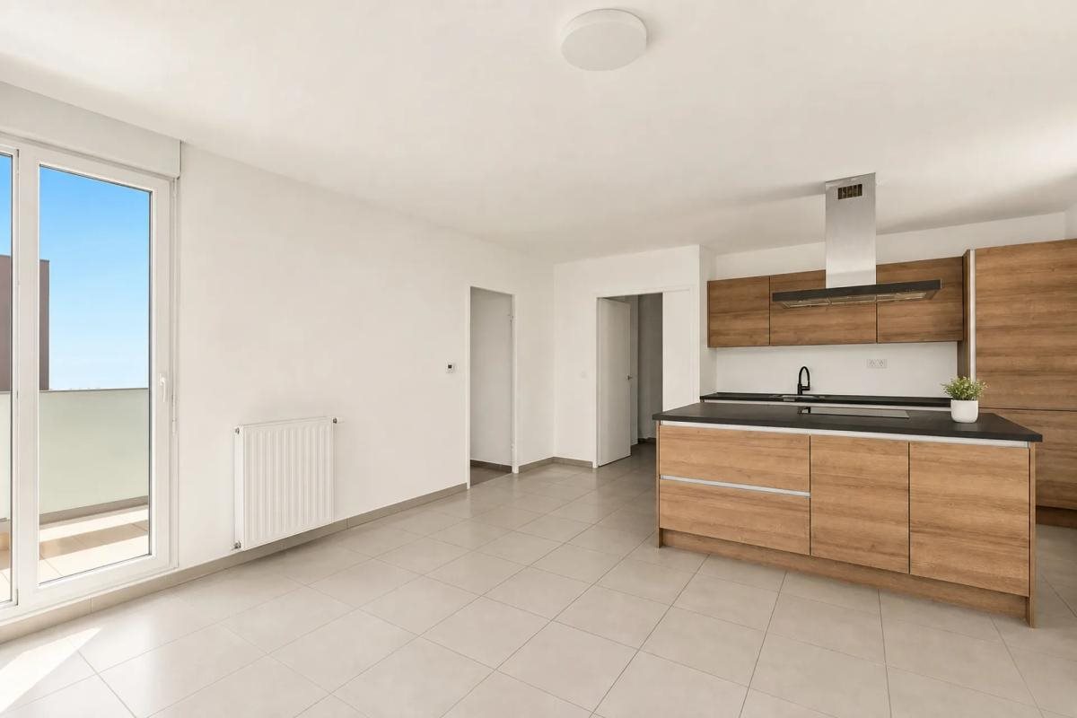 Bright T4 apartment – Lyon 8th arrondissement near Galeries Lafayette and metro/tram - Vue 4