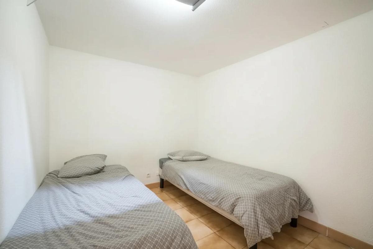 Purchase: Apartment (34000) - View 4