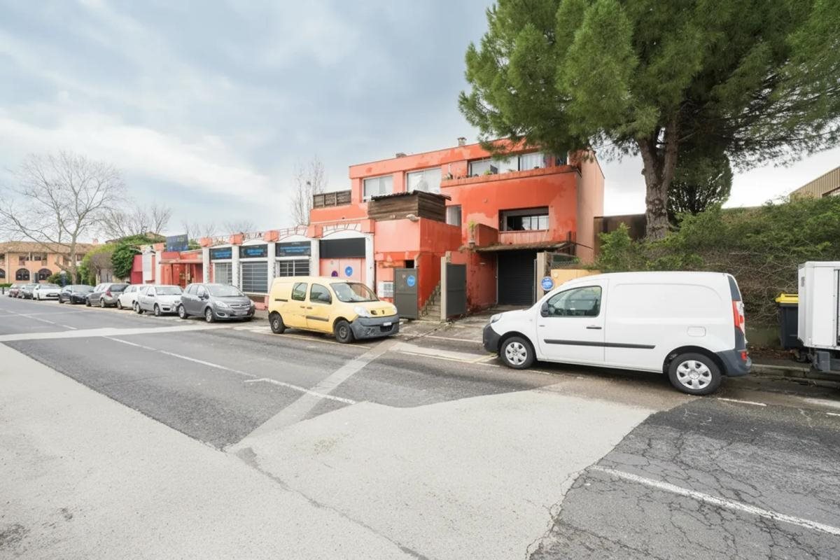Purchase: Apartment (34000) - More