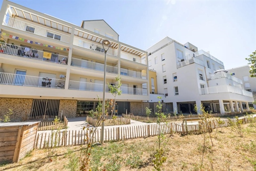 Parking 3 pièces 74 m² · à Villeneuve-Saint-Georges · 74 m² · 249 900 €