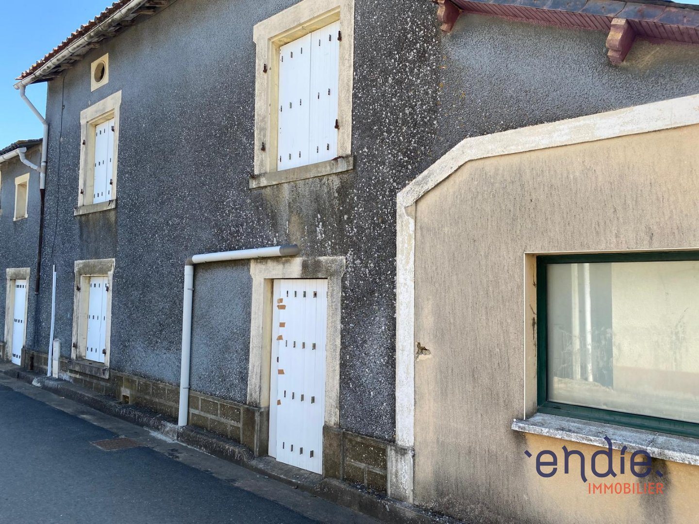 Maison à vendre, 146m², Saint-Jean-de-Sauves