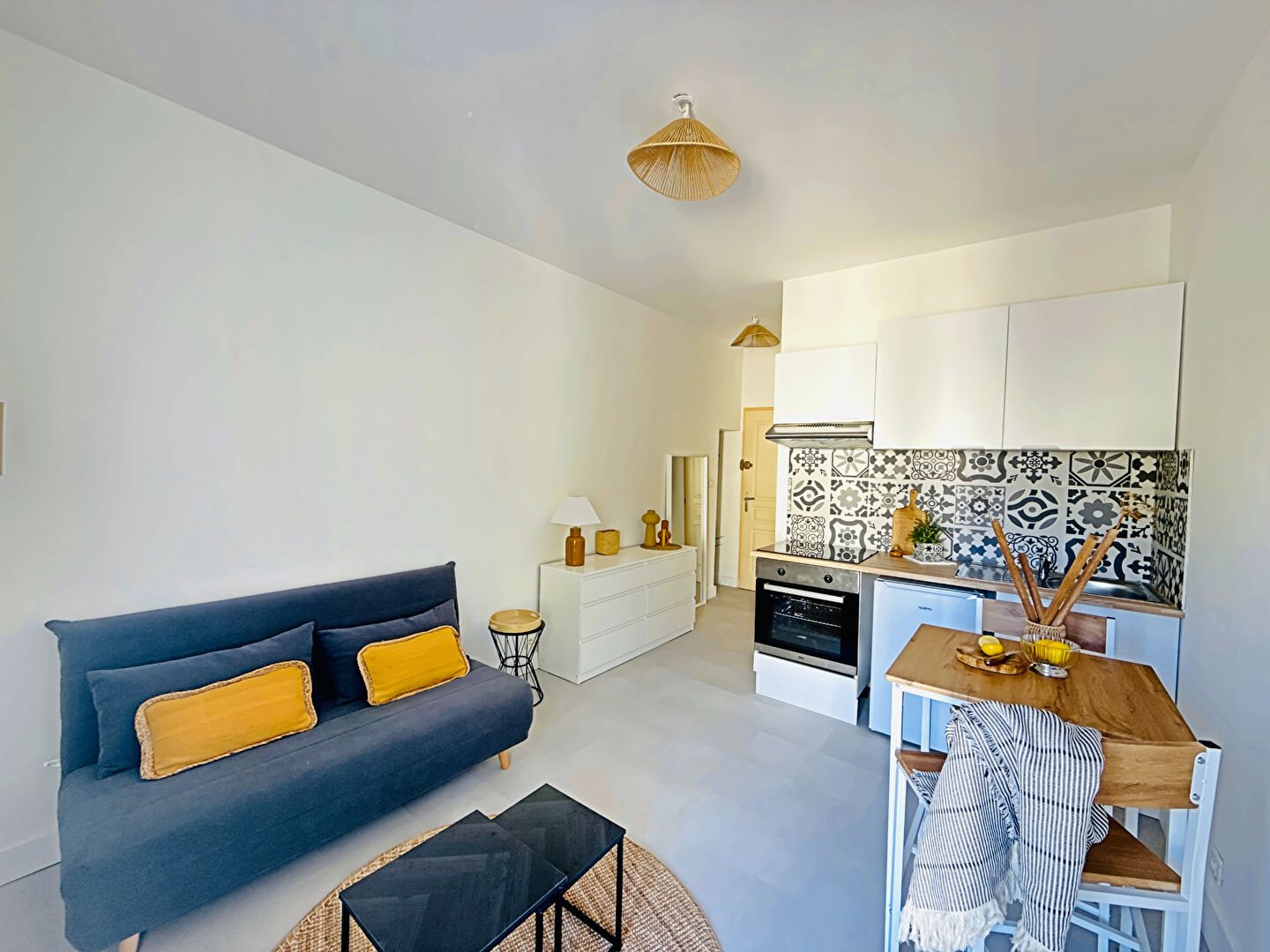 Appartement à louer, 19m², Sénas