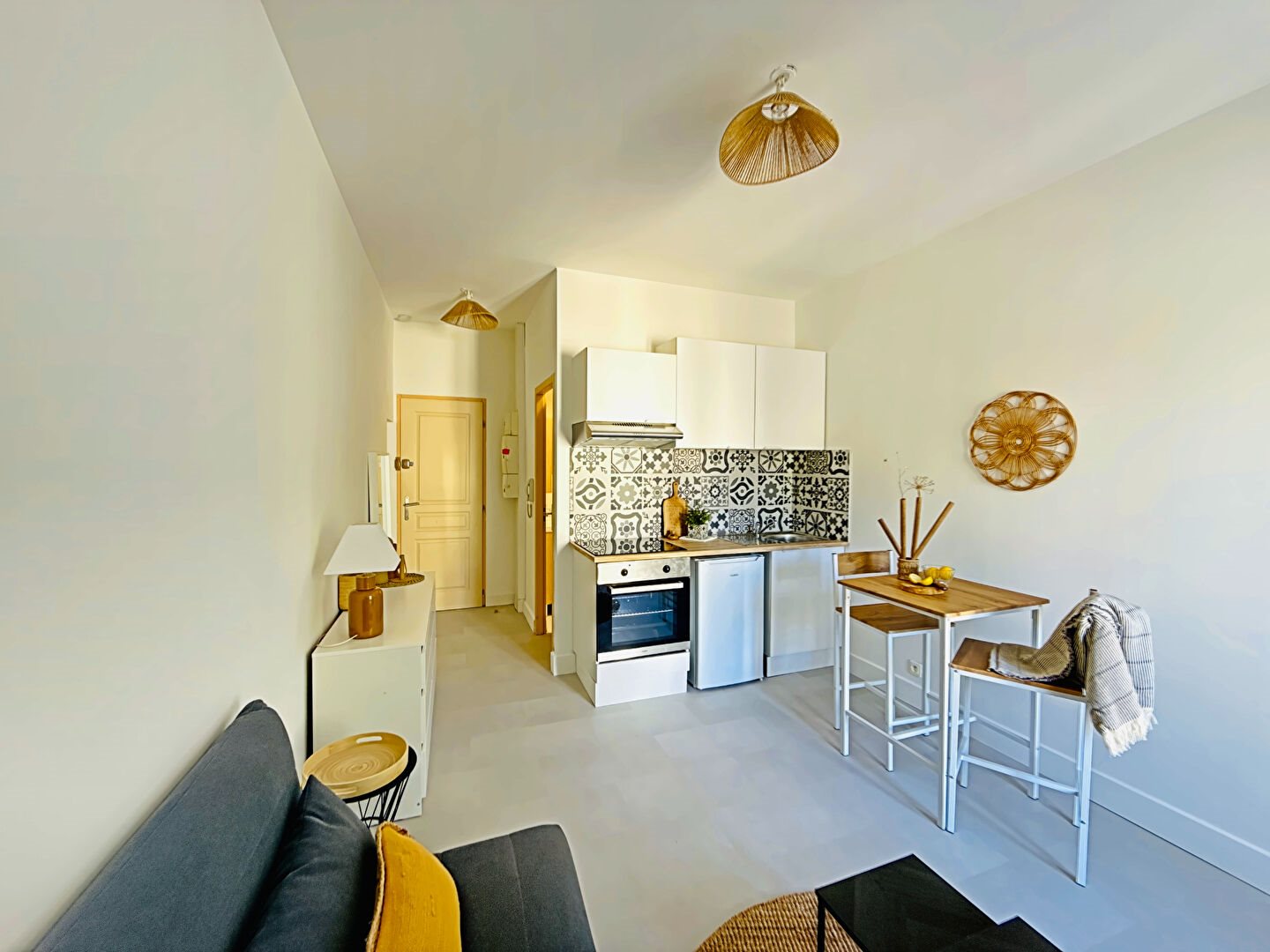 Appartement à louer, 19m², Sénas