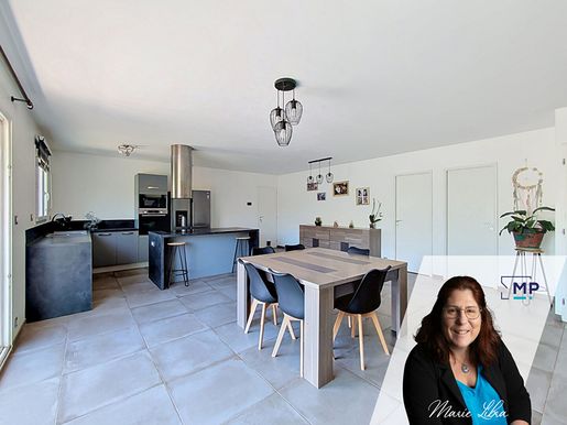 Maison 5 pièces 106 m² · à Sénas · 106 m² · 325 000 €