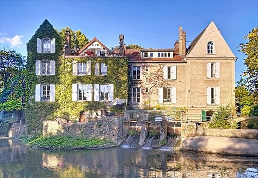 Maison 9 pièces 194 m² · à Crosne · 194 m² · 563 000 €